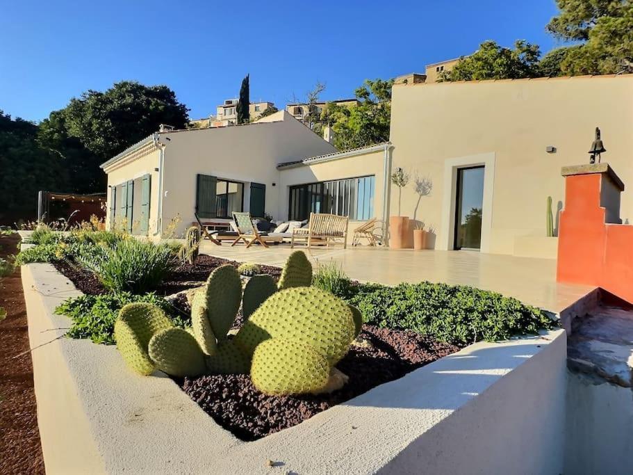 Villa Sous Le « Figuier » Cornillon-Confoux Exterior foto